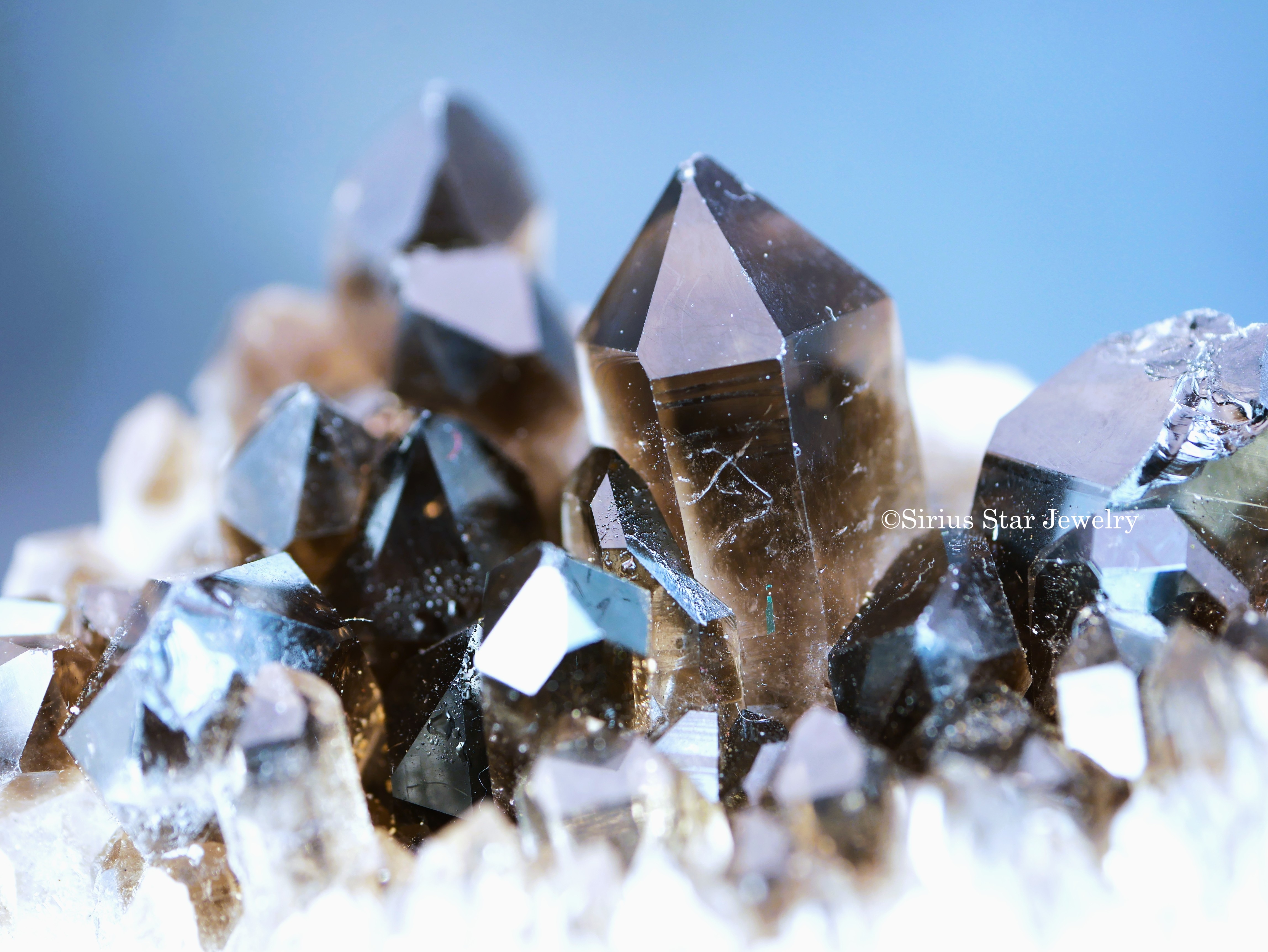 シリウス天然スモーキークラスター　ラージサイズ