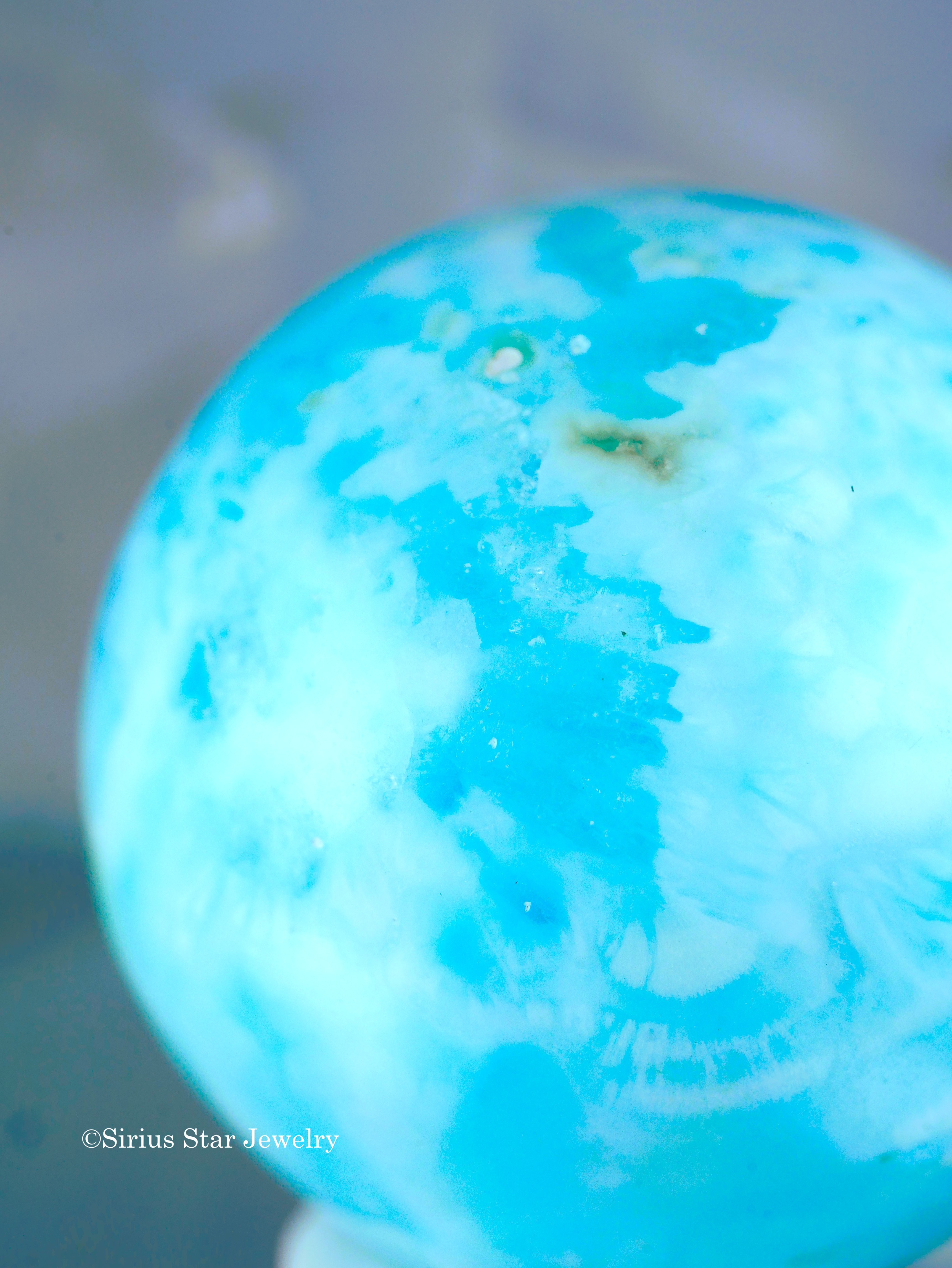 【ブルーアラゴナイトスフィアー】