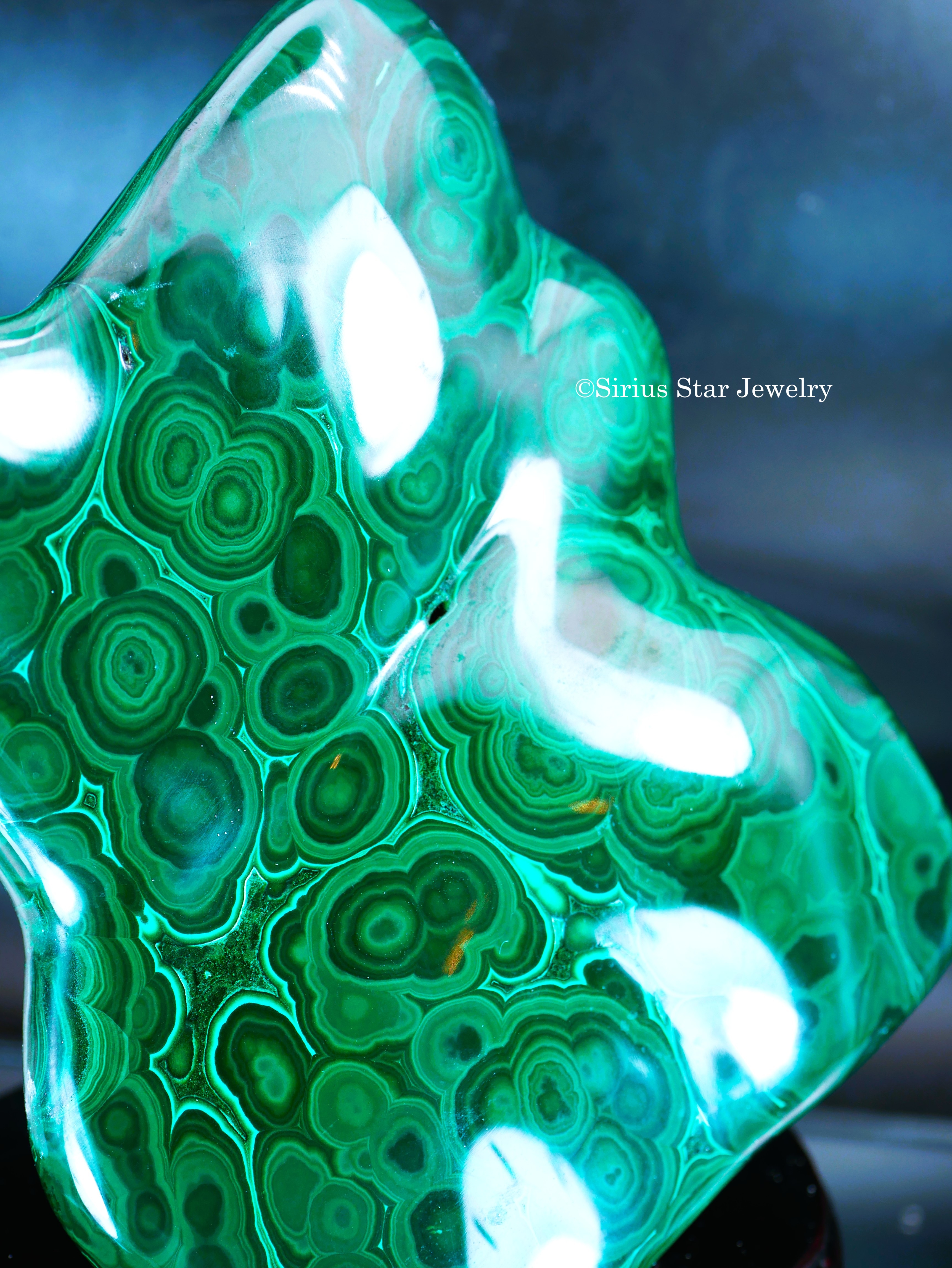 最強の魔除け結界！マラカイト原石